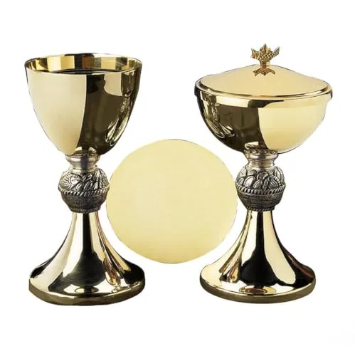 Sudbury Loaves and Fishes Chalice and Paten with Case, 12 oz view 2