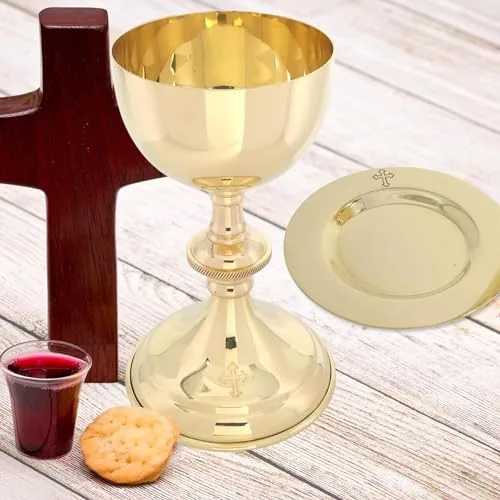 Needzo Brass Travel Mass Kit, Chalice, Paten and Pyx view 5