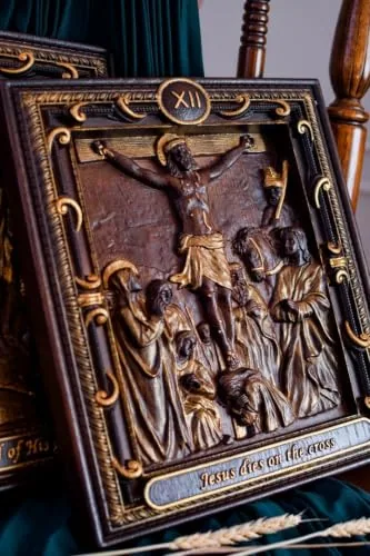Kozakworkshop Hand-Carved Oak Stations of the Cross view 4