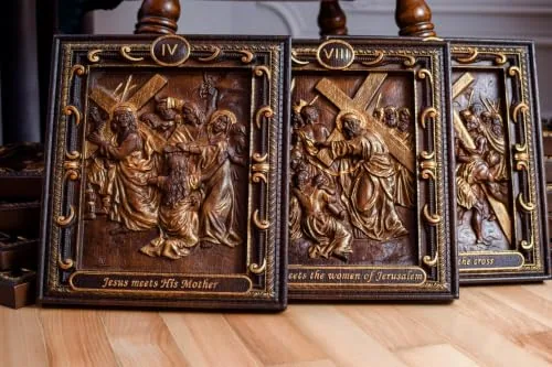 Kozakworkshop Hand-Carved Oak Stations of the Cross view 5
